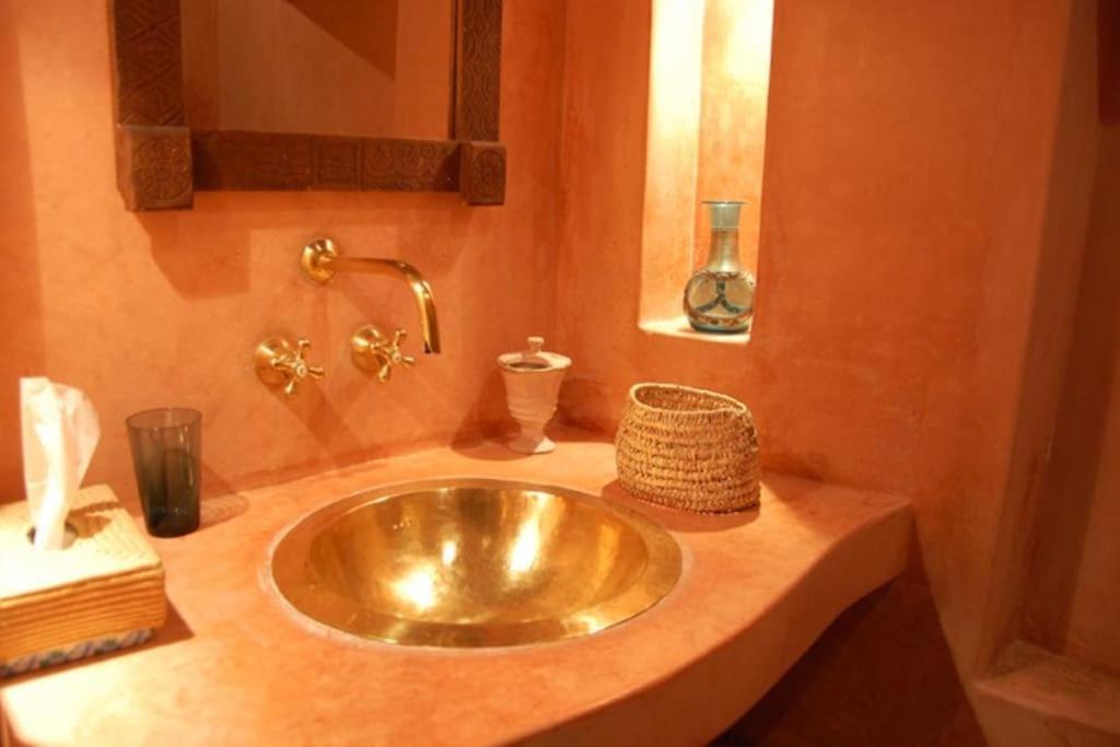 Exclusive And Stylish 4-Bedroom Riad With Plunge Pool مراكش المظهر الخارجي الصورة