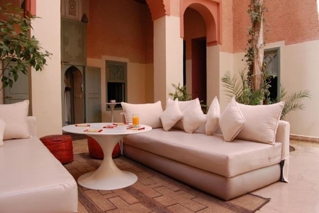 Exclusive And Stylish 4-Bedroom Riad With Plunge Pool مراكش المظهر الخارجي الصورة