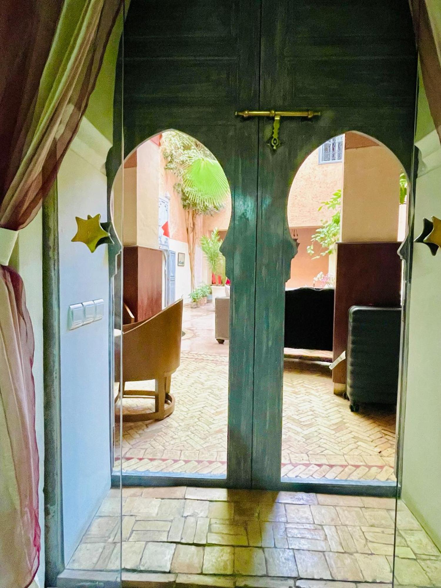 Exclusive And Stylish 4-Bedroom Riad With Plunge Pool مراكش المظهر الخارجي الصورة